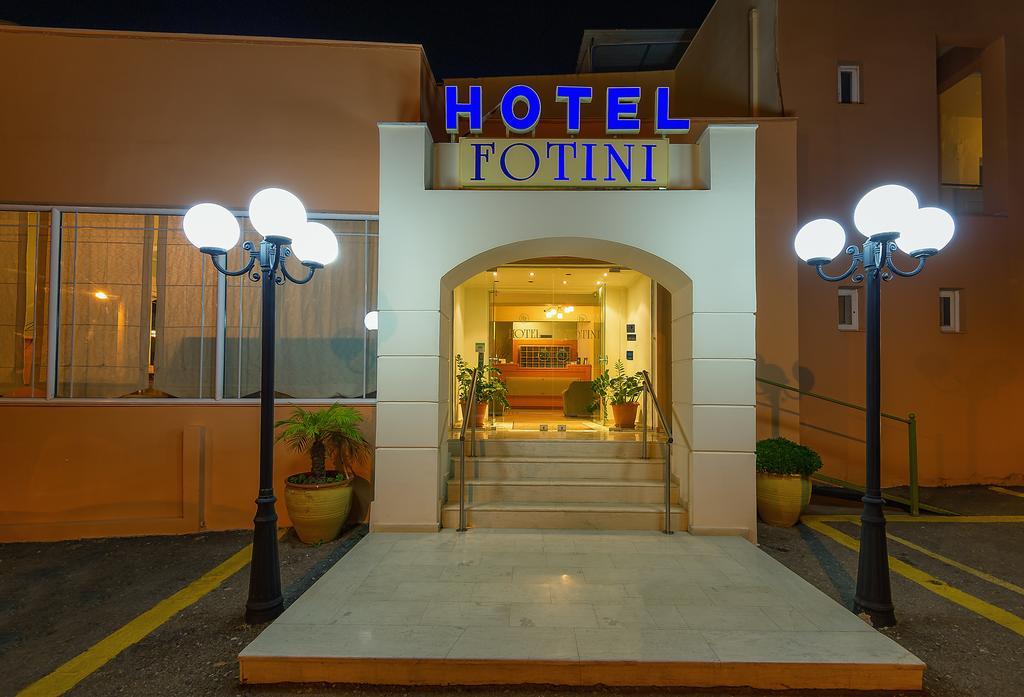 Hotel Fotini Kalamata Exterior foto